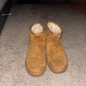 Women's Suede Lined Ankle Booties - Tan